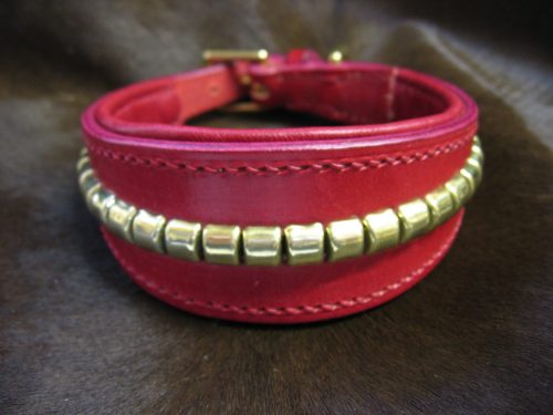 clinchered leather whippet collar