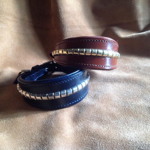 clinchered leather whippet collar