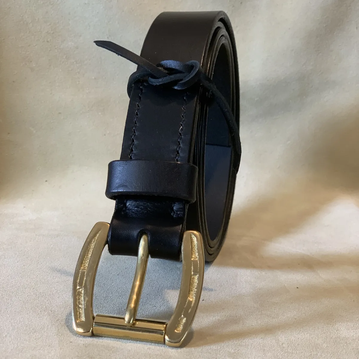 Leather Belt - Horseshoe Buckle - Image 2